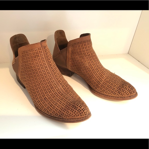 Vince Camuto | Celena Perforated Bootie - Picture 1 of 13